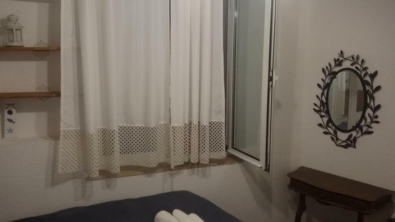 Room Mate Split Exterior photo